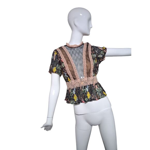 Foxie Dox Lace Mesh Sheer Women's size Small  Romantic Farah Floral Crochet Top - Picture 5 of 12